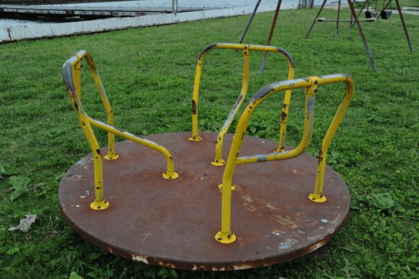 Playset Swing Removal