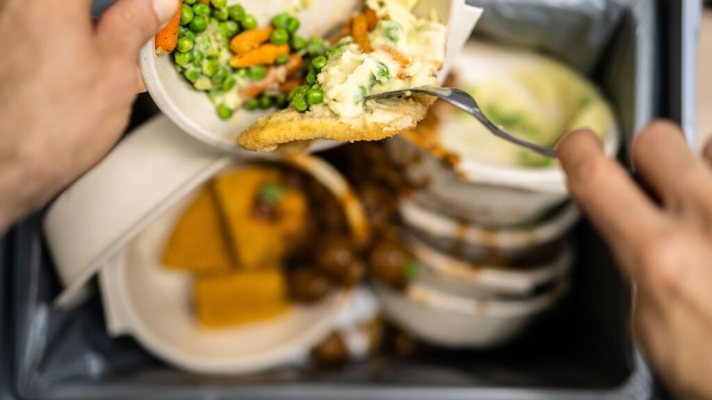 Restaurant Junk Removal