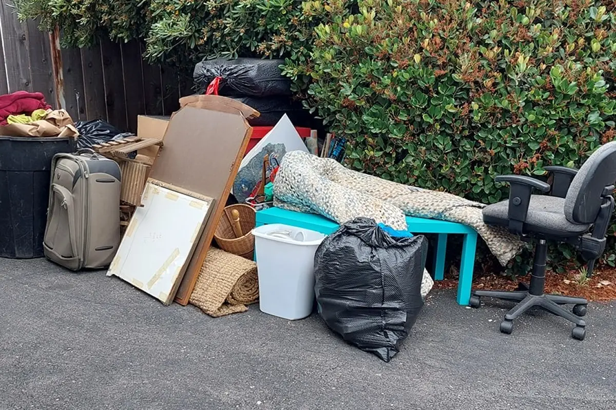 curbside junk removal